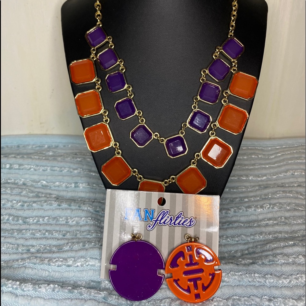 FAN FLIRTIES ORANGE & PURPLE NECKLACE AND EARRING